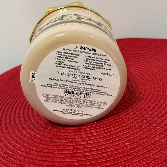 BBW The Perfect Christmas 3 Wick Scented Candle, Gold Tone Bow Lid/Topper NWT - Picture 3 of 5